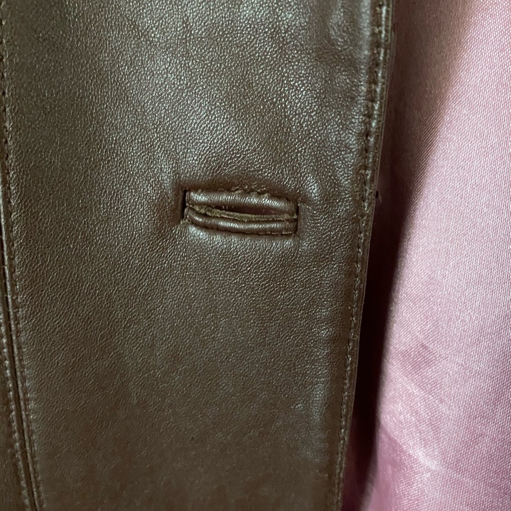 Wilson’s Leather Coat - Picture 5 of 7